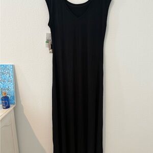 Karen Kane Black Sheath Maxi Dress V-Neck Sleeveless NTW
